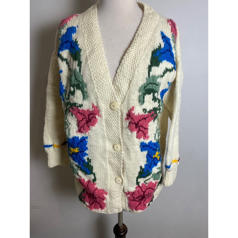 Vintage 50s 60s Floral Hand Knit Cardigan Sweater Cream Granny Cottagecore Fall